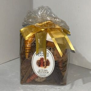 Yankee Candle Autumn Splendor Potpourri with Gold Ribbon